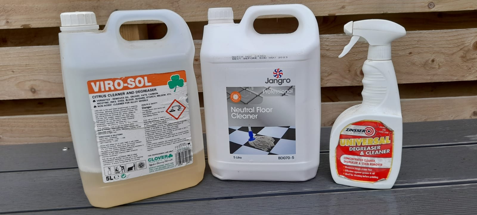 Specialist cleaning Equipment used to clean kitchen cabinets before painting Specialist cleaning Equipment used to clean kitchen cabinets before painting